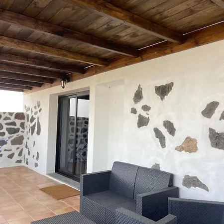 La Higuera Apartman *